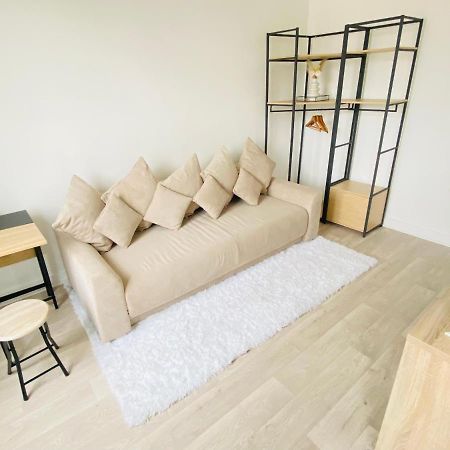 Charmant Studio Calme, Proche La Defense & Paris 拉加雷讷科隆布 外观 照片